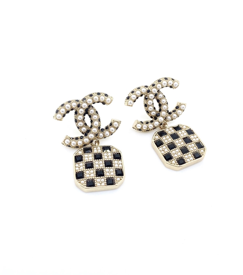 Ch**el earrings